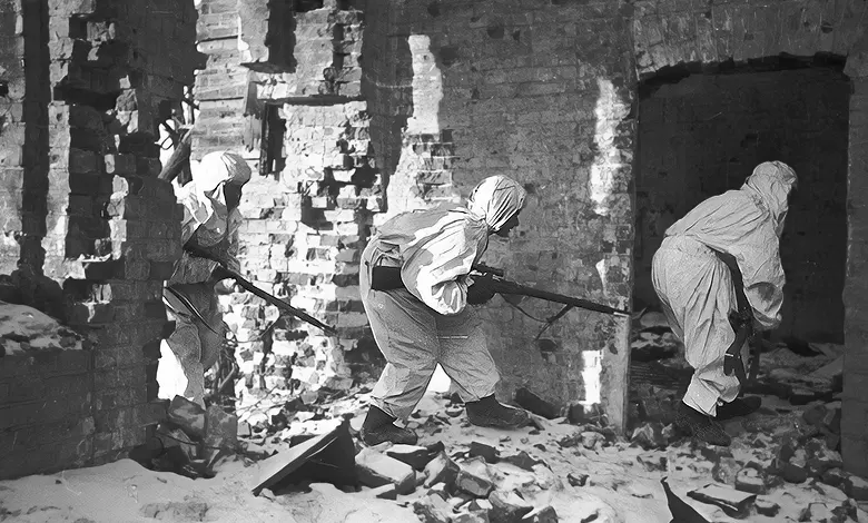 Vasily Zaitsev and his students are sent into an ambush