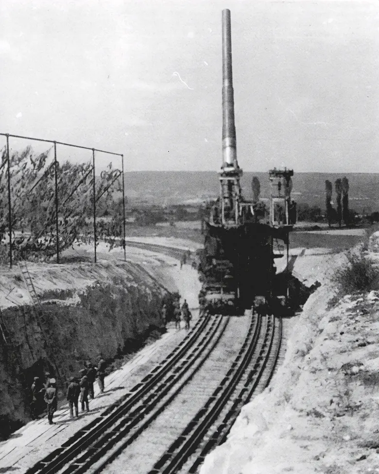 Dora in position near Bakhchisarai