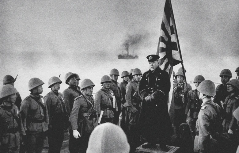 Admiral Yamamoto addressing troops of the Special Naval Landing Forces (SNLF) during Ludong Operation in 1940