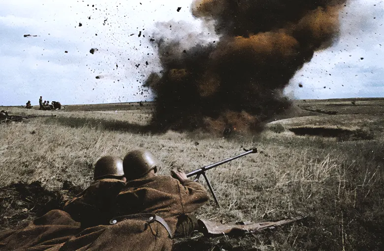 Soviet anti tank riflemen on the Kursk salient